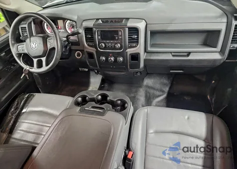 2013 Ram 1500 St z USA, uszkodzony, nr VIN 1C6RR6FP3DS588112